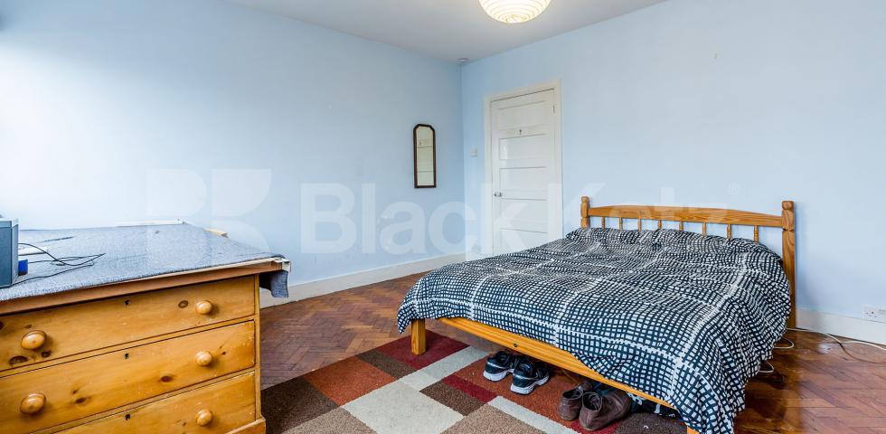 			NEW INSTRUCTION!, 2 Bedroom, 1 bath, 1 reception Flat			 Cathcart Street, KENTISH TOWN 